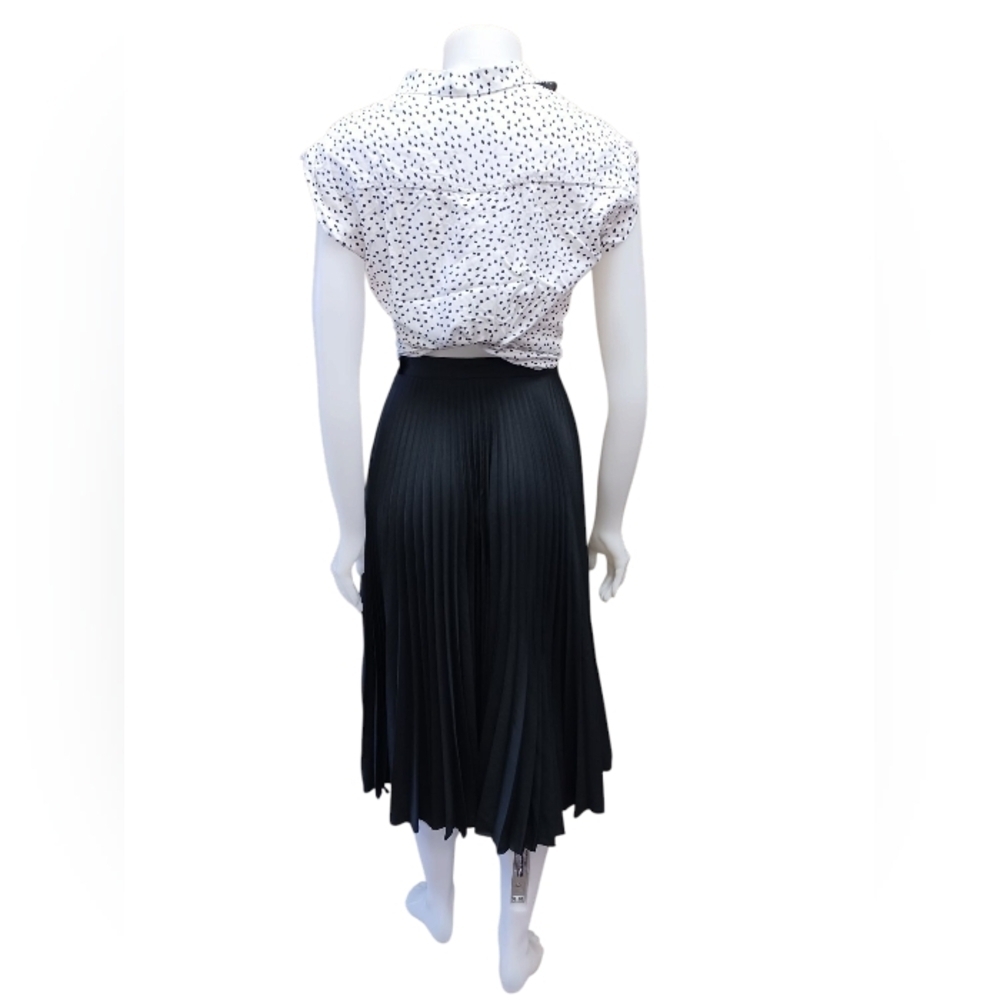 Fendi Montreal EUC Pleated Black Midi Skirt Size 8 - Picture 4 of 9